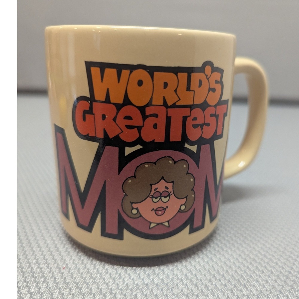 Vintage 1983 World's Greatest Mom Coffee Mug Retro Cartoon C.M. Paula Co